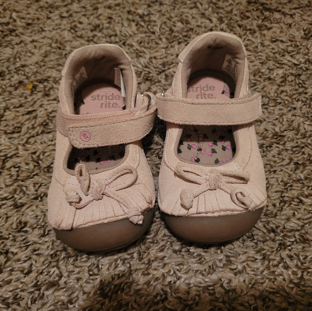 Stride Rite baby girl shoe